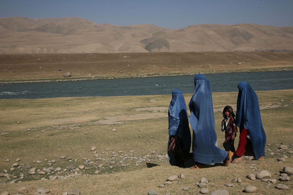 /women_deliver/afghanistan/2.JPG